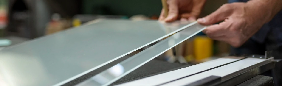 Emergency Glass Repair for Hospitality Businesses in The Crossings, FL