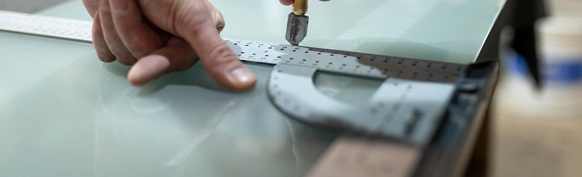 Commercial Glass Repair Company in The Crossings, FL